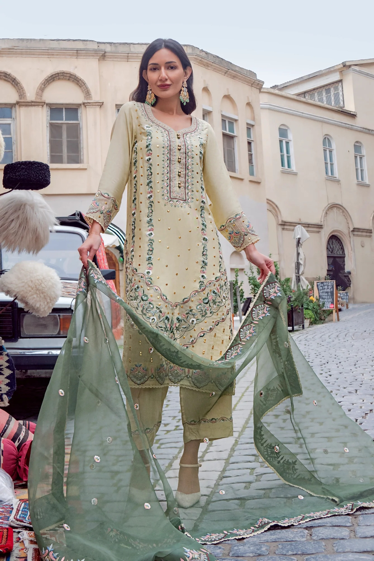 Muntaha | Noore e Zaib | Lime - Nazneen by Muntaha by Shanzay Fahad, image 4