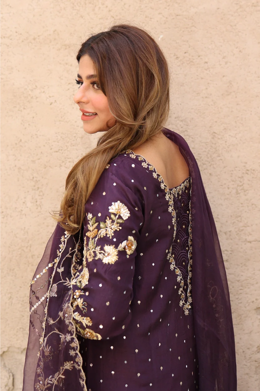 Muntaha | Formals | Zarnish by Muntaha by Shanzay Fahad, image 4