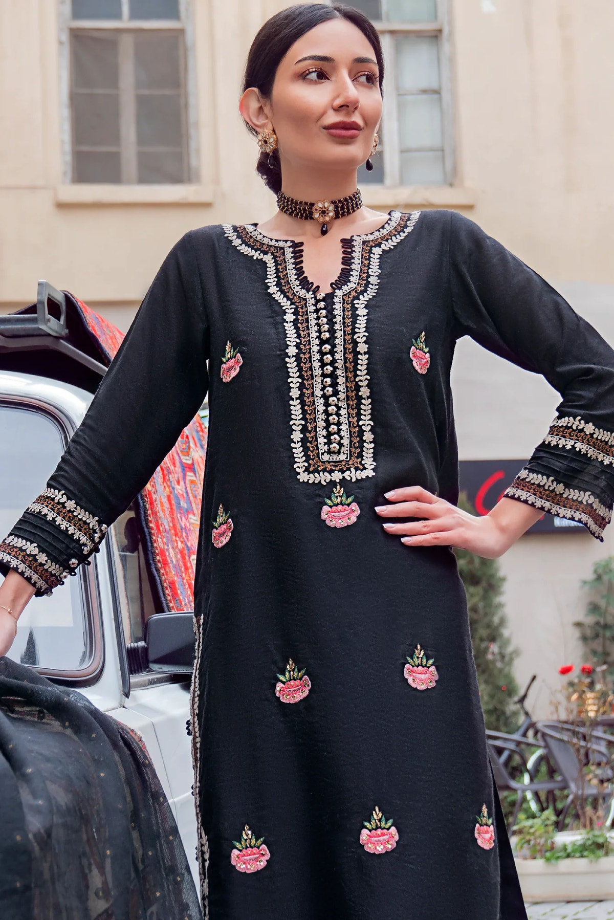 Muntaha | Noore e Zaib | Black - Raina by Muntaha by Shanzay Fahad, image 3