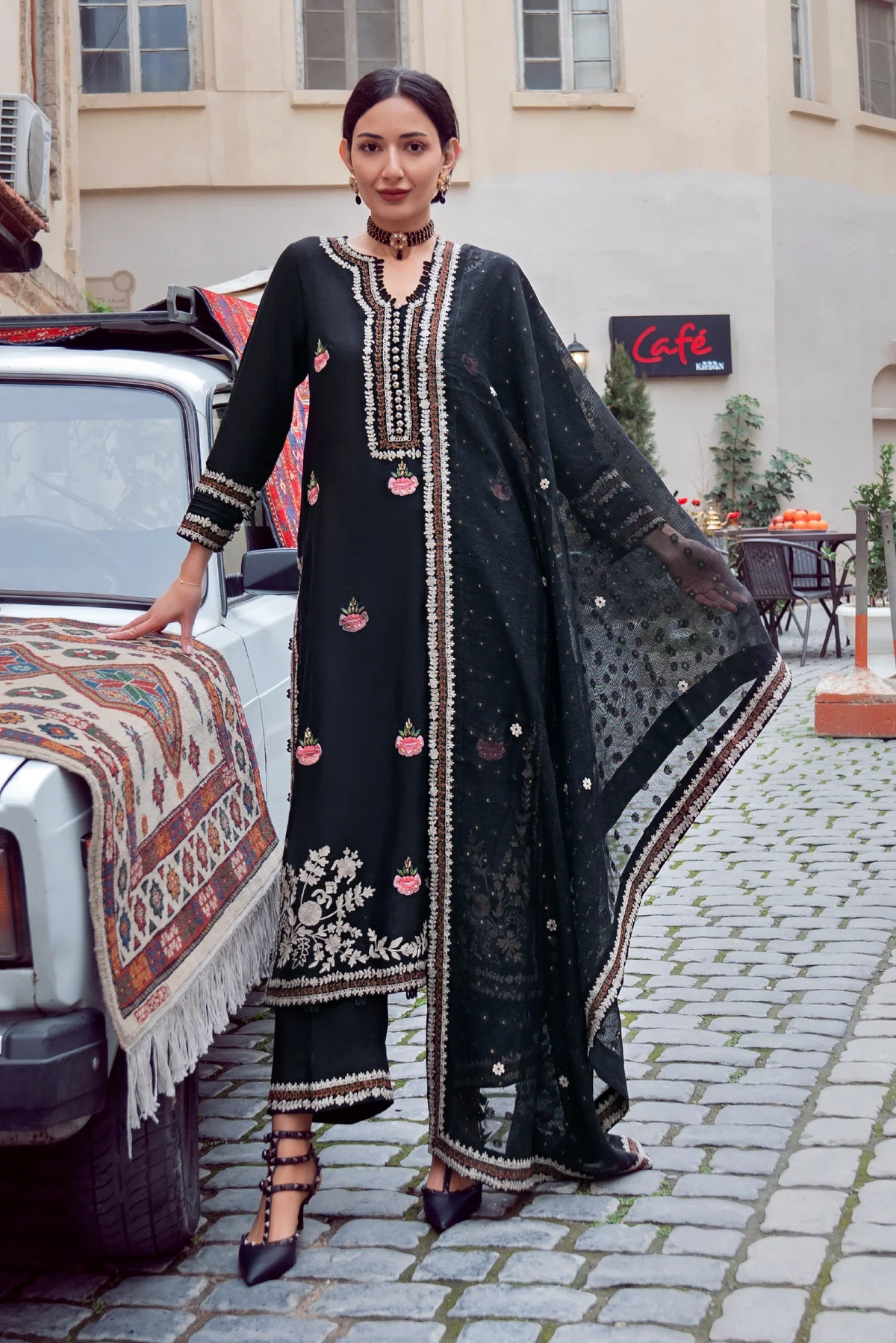 Muntaha | Noore e Zaib | Black - Raina by Muntaha by Shanzay Fahad