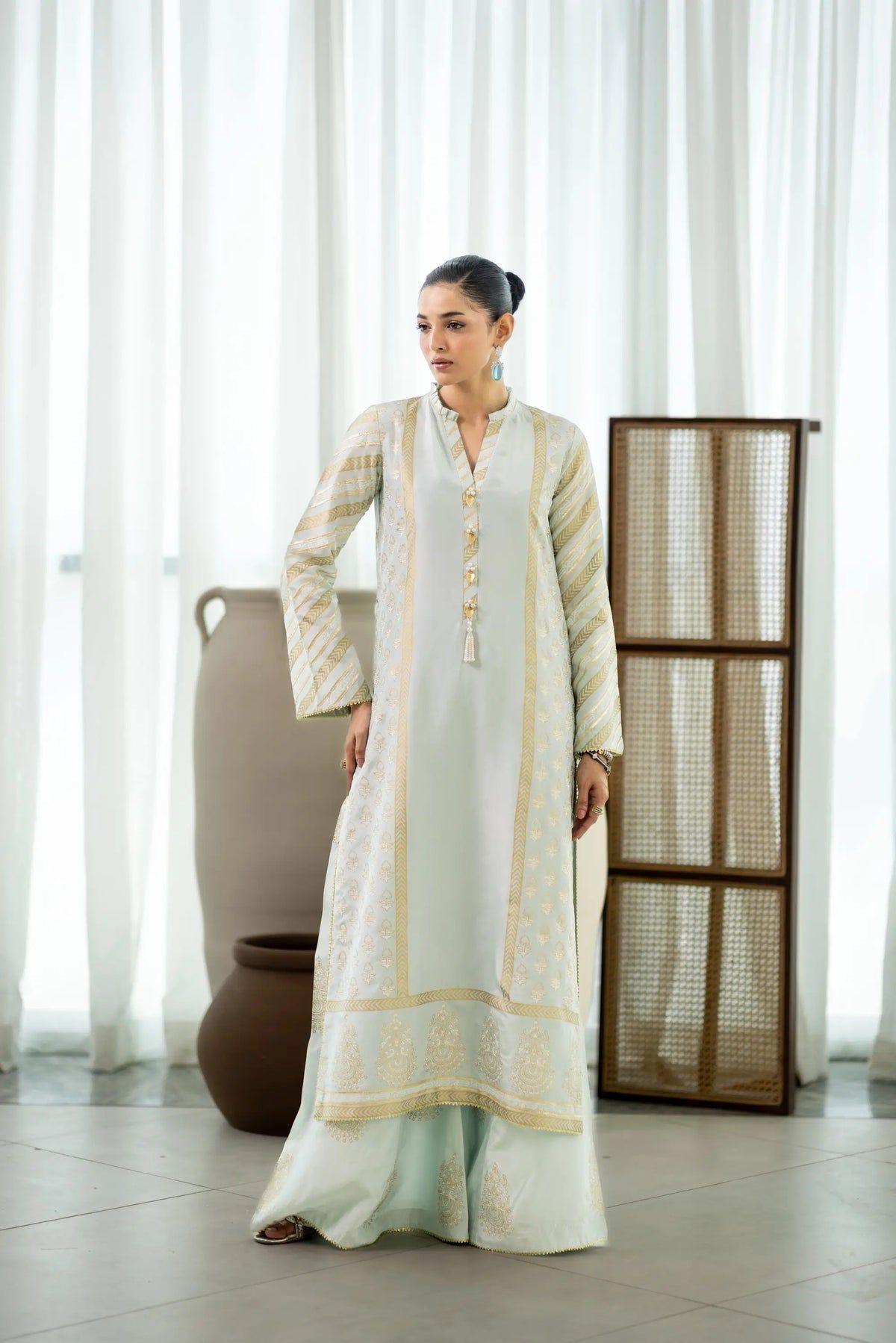 Wahaj M Khan | Sanam Luxe | Pista IceBleu BS