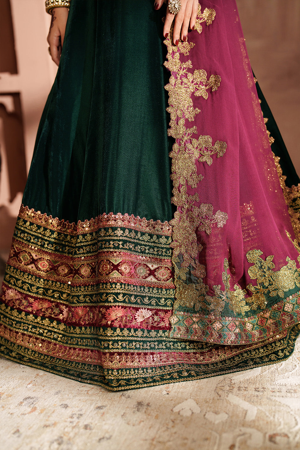 Iznik | Velvet 25 | IV-65 Embroidered Velvet, image 7