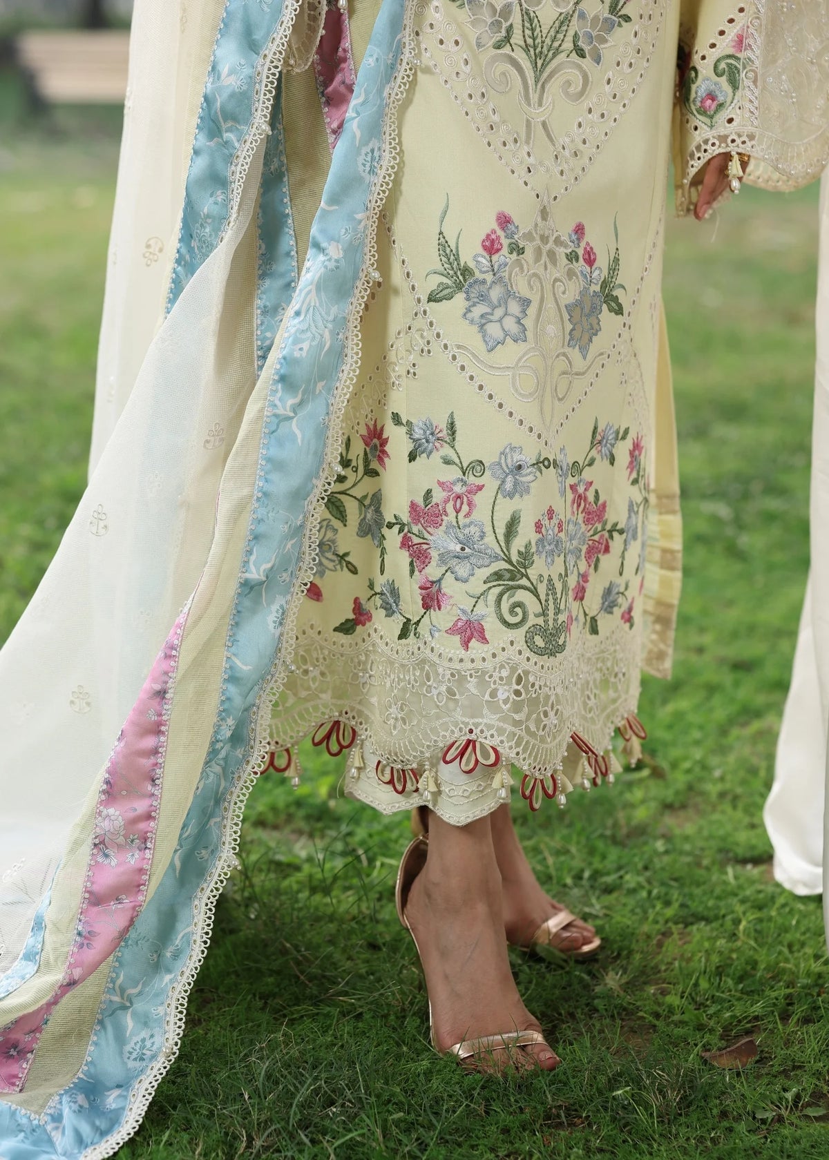 Sardinia | Tales of Petals | DAISY DREAM-4