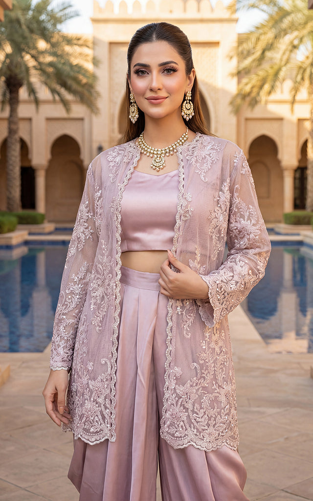 Threads and Motifs | Formal Outfits | 10581, image 3