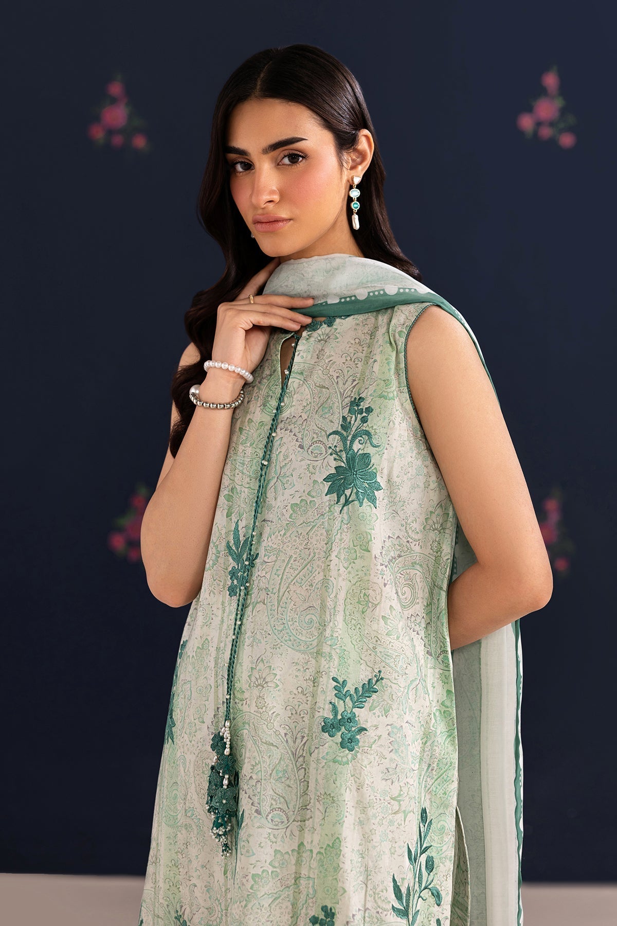 Baroque | Luxury Summer Pret | UF-4456, image 3