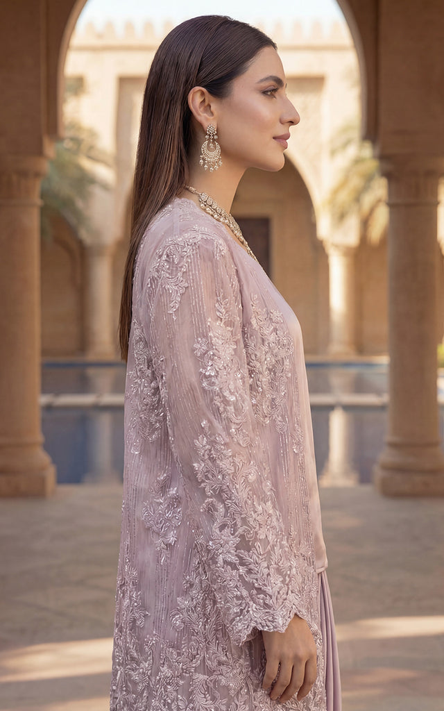 Threads and Motifs | Formal Outfits | 10581, image 4