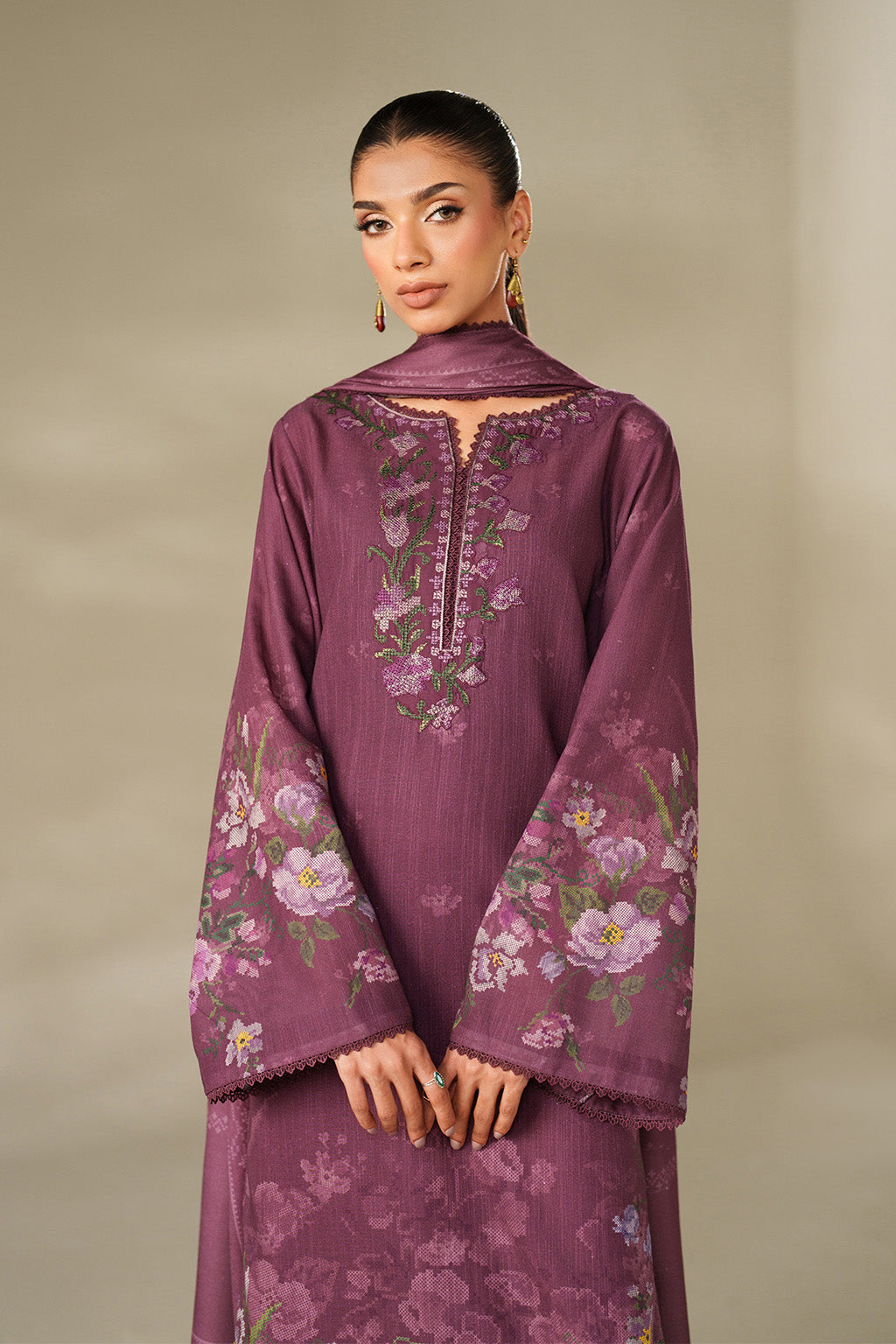 Iznik | Winter Chapter 25 | UE-566 Printed Khaddar, image 7