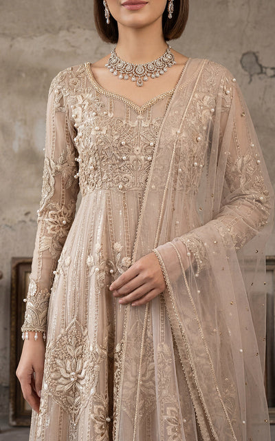 Threads and Motifs | Formal Outfits | 9658.2