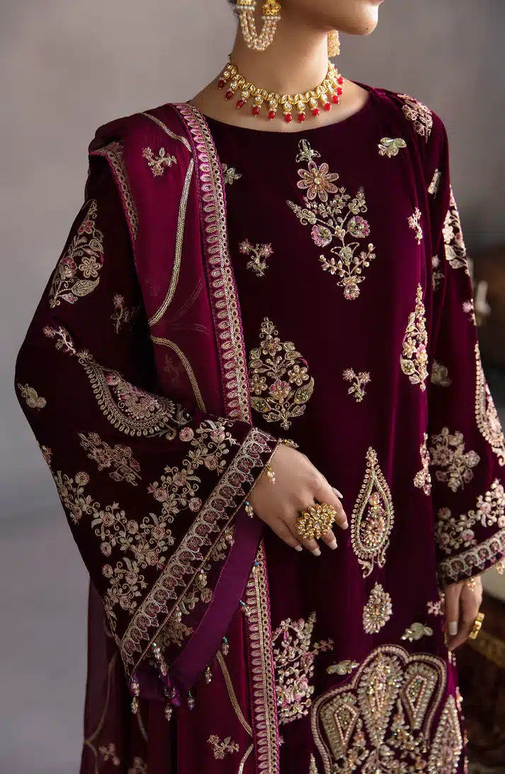 Emaan Adeel | Makhmal Velvet Edition 23 | MK-04 HAYAL by Designer Emaan Adeel - House of Maryam - Pakistani Designer Ethnic Wear in {{ shop.shopifyCountryName }}