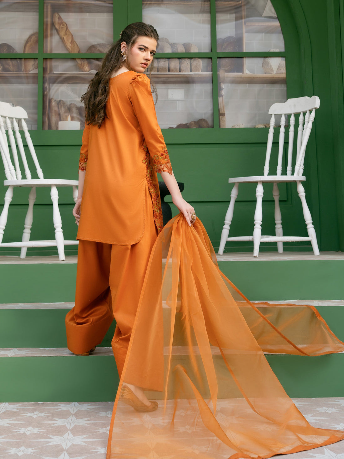 Hania & Umaimaz | Festive Collection | Zeen
