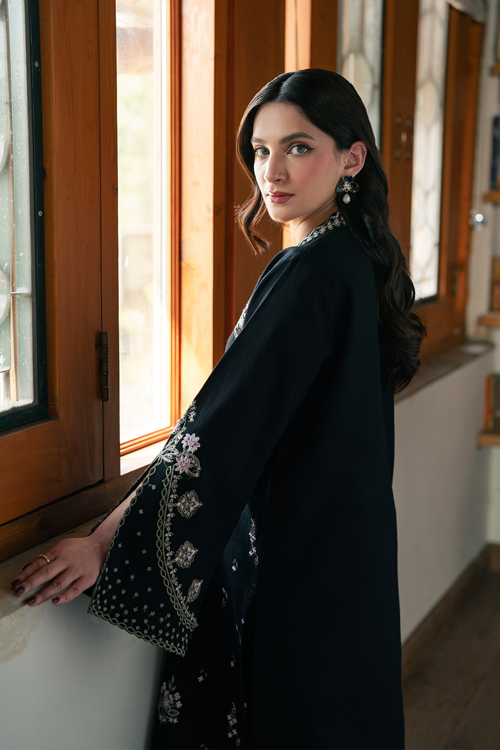 Neeshay | Ready To Wear Winter | RTW-Winter-04, image 4