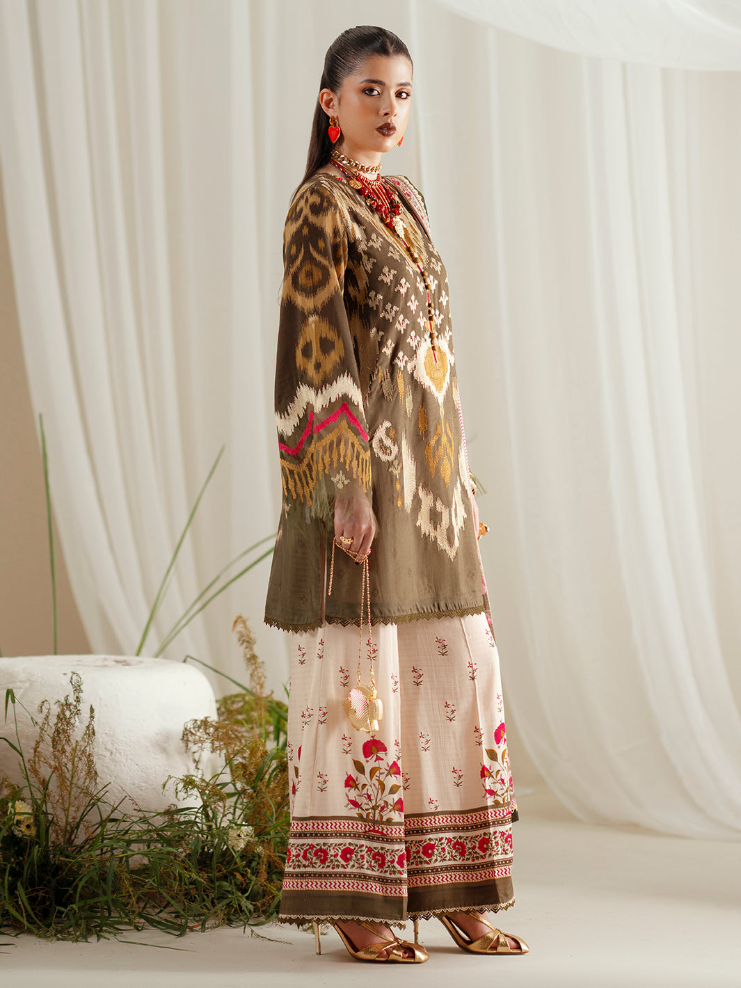 Bin Ilyas | Eres Bonita Viscose 25 | 1102-B, image 5