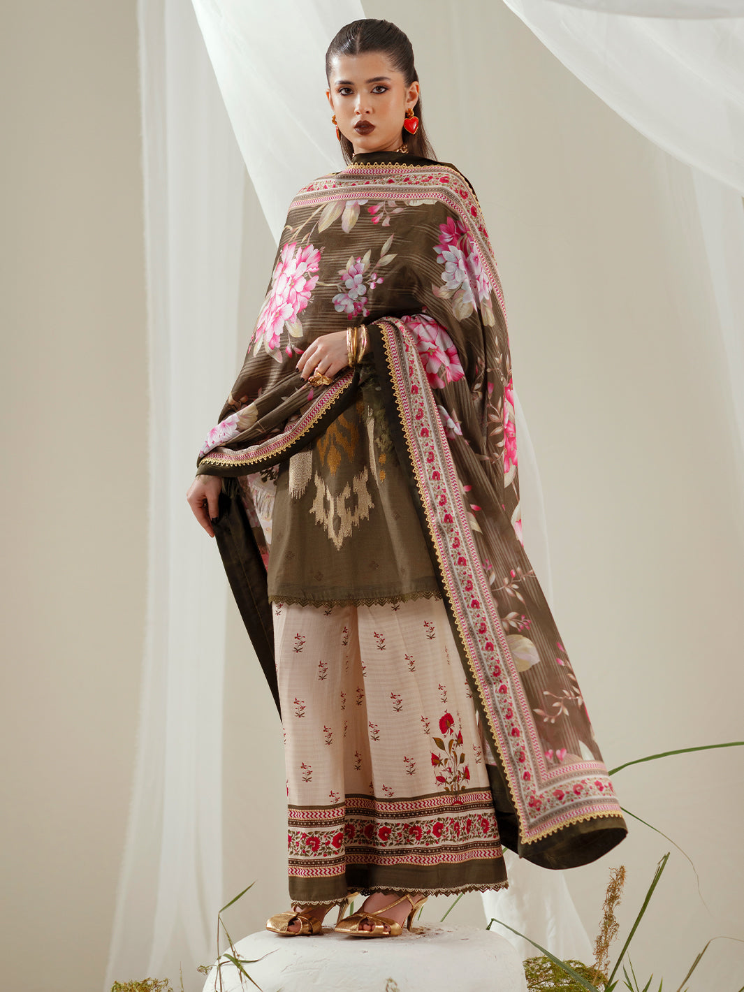 Bin Ilyas | Eres Bonita Viscose 25 | 1102-B, image 3