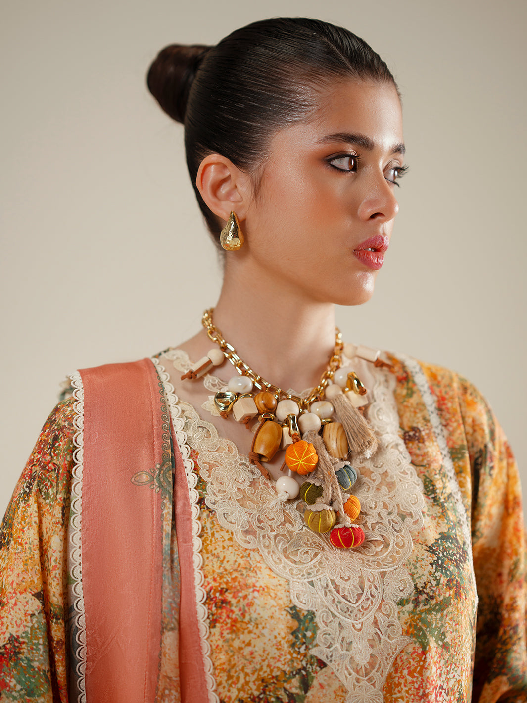Bin Ilyas | Eres Bonita Viscose 25 | 1104-A, image 8