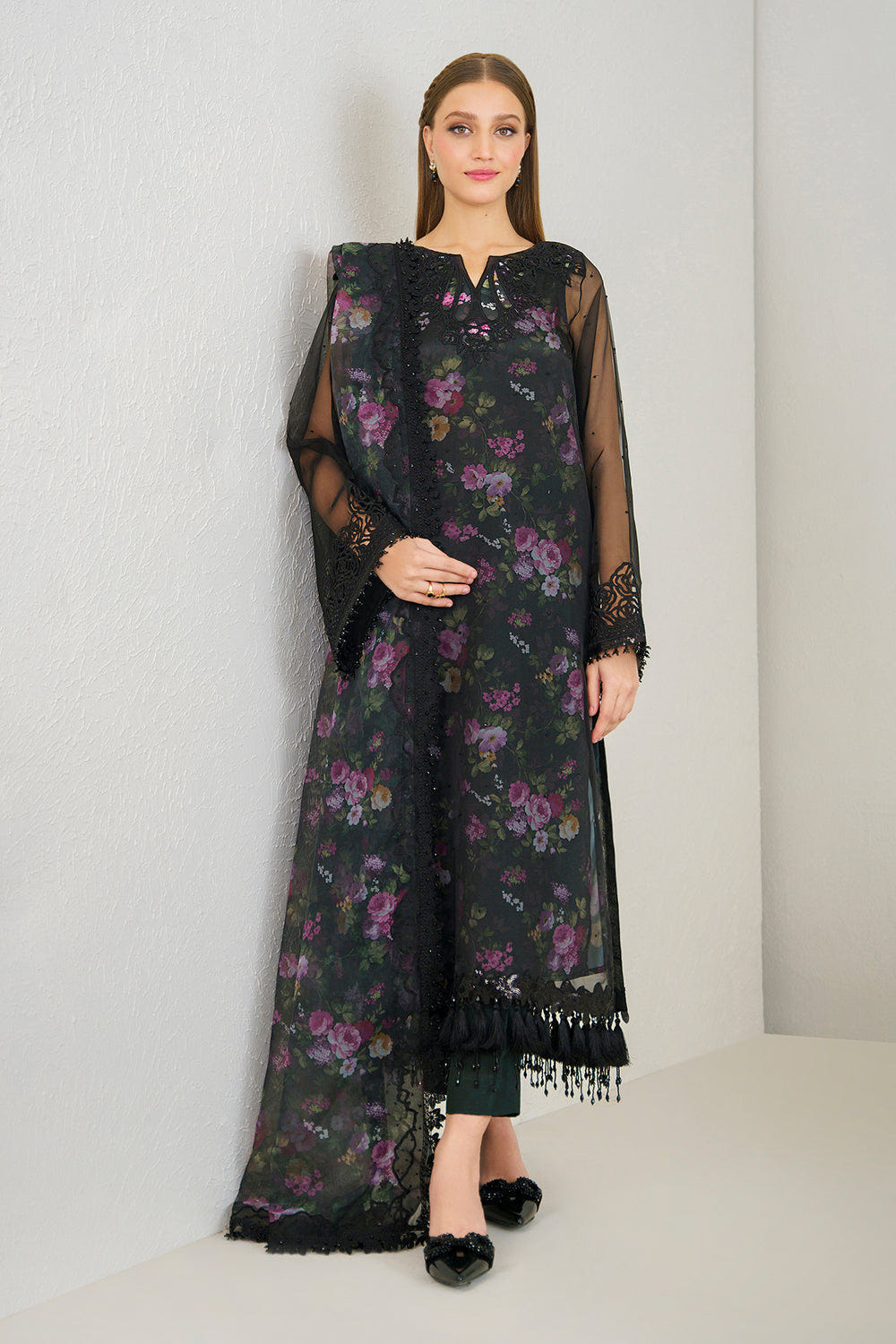 Baroque | Formals Collection | EMBROIDERED ORGANZA UF-525
