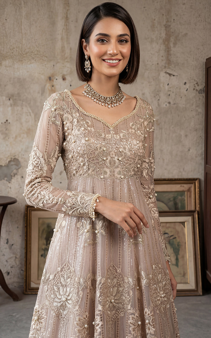 Threads and Motifs | Formal Outfits | 9658.2-4