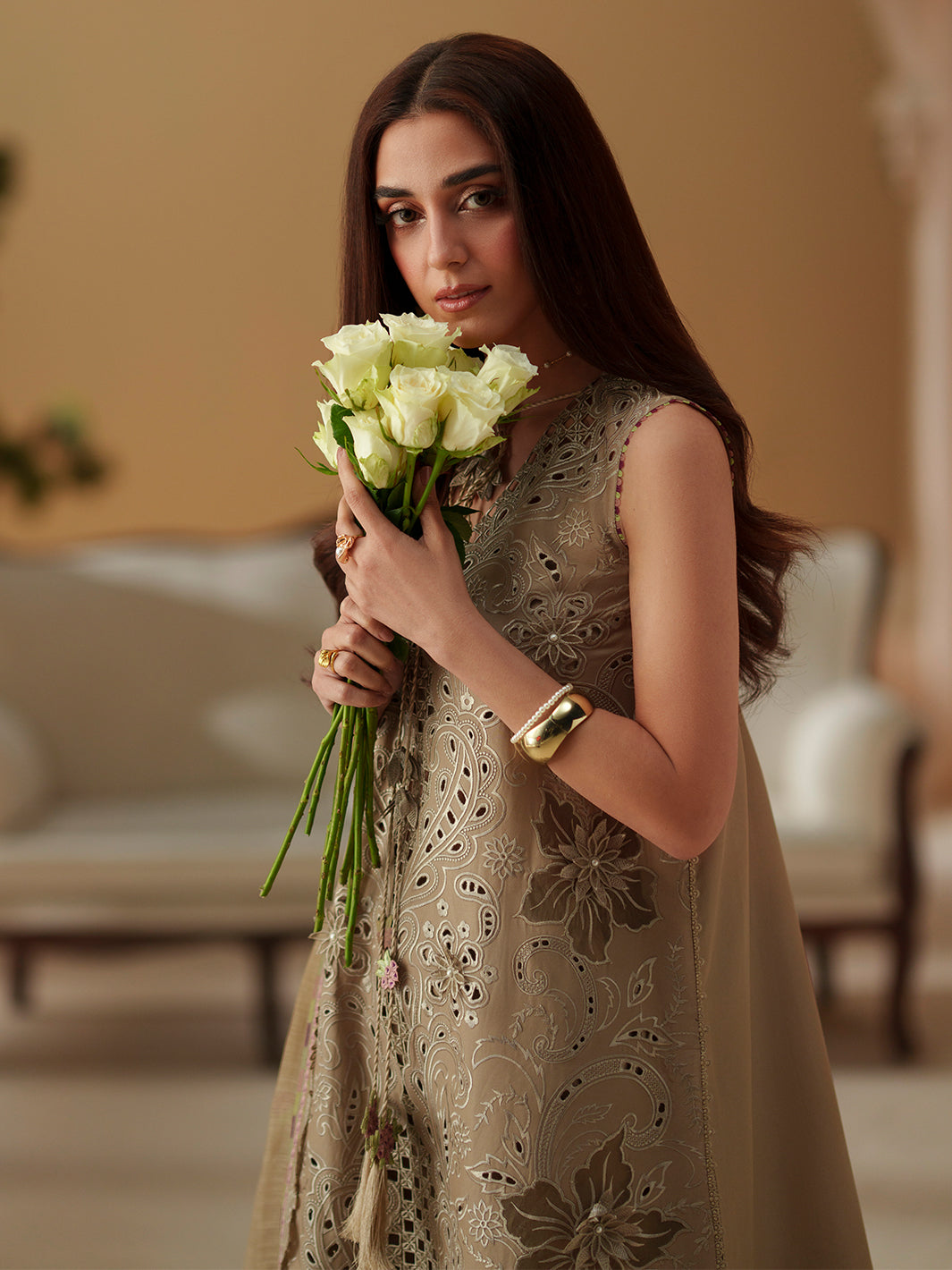 Bin Ilyas | Mashriq Luxury Lawn 26 | D-113-A, image 4