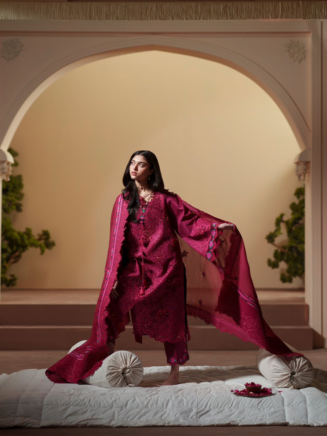 Bin Ilyas | Mashriq Luxury Lawn 26 | D-113-B, image 2