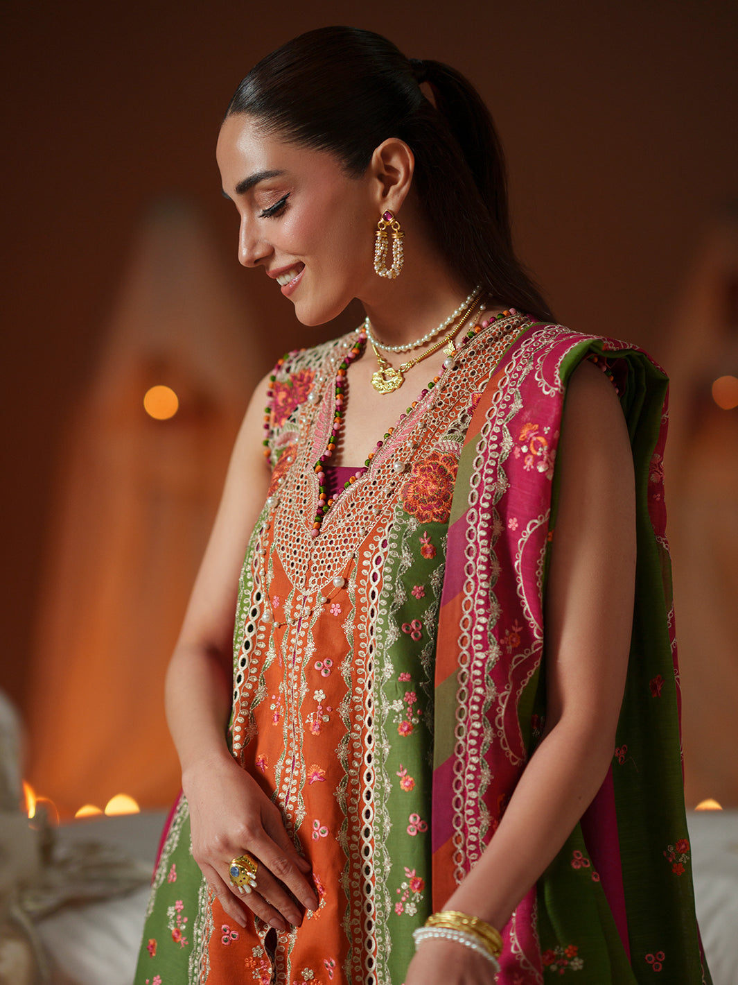 Bin Ilyas | Mashriq Luxury Lawn 26 | D-114-B, image 3