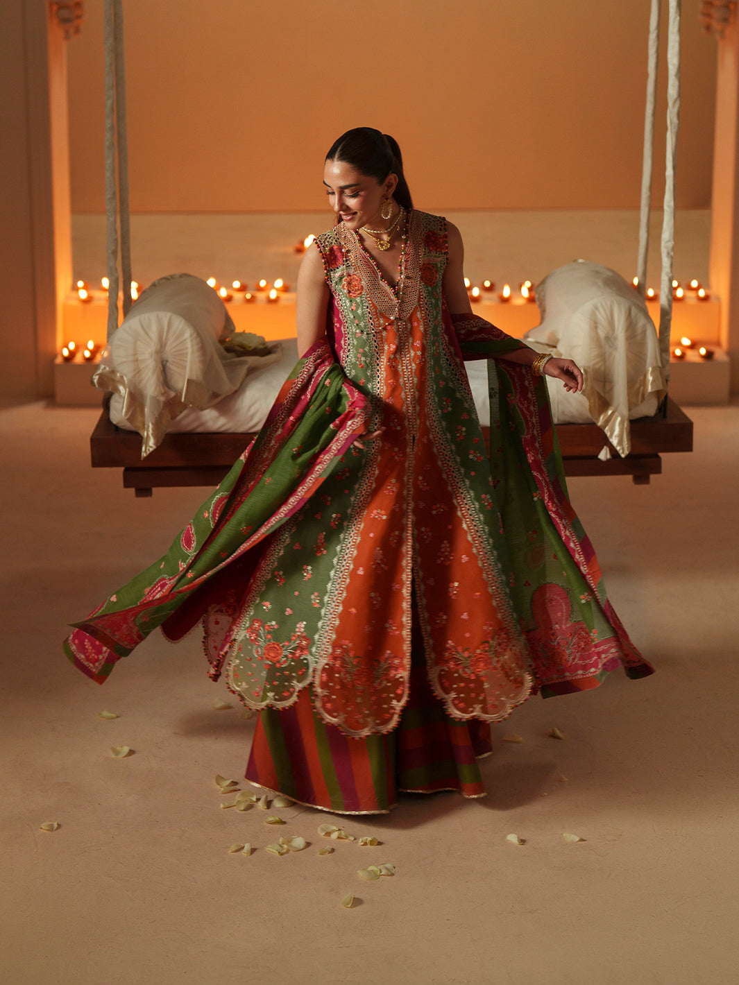 Bin Ilyas | Mashriq Luxury Lawn 26 | D-114-B, image 6