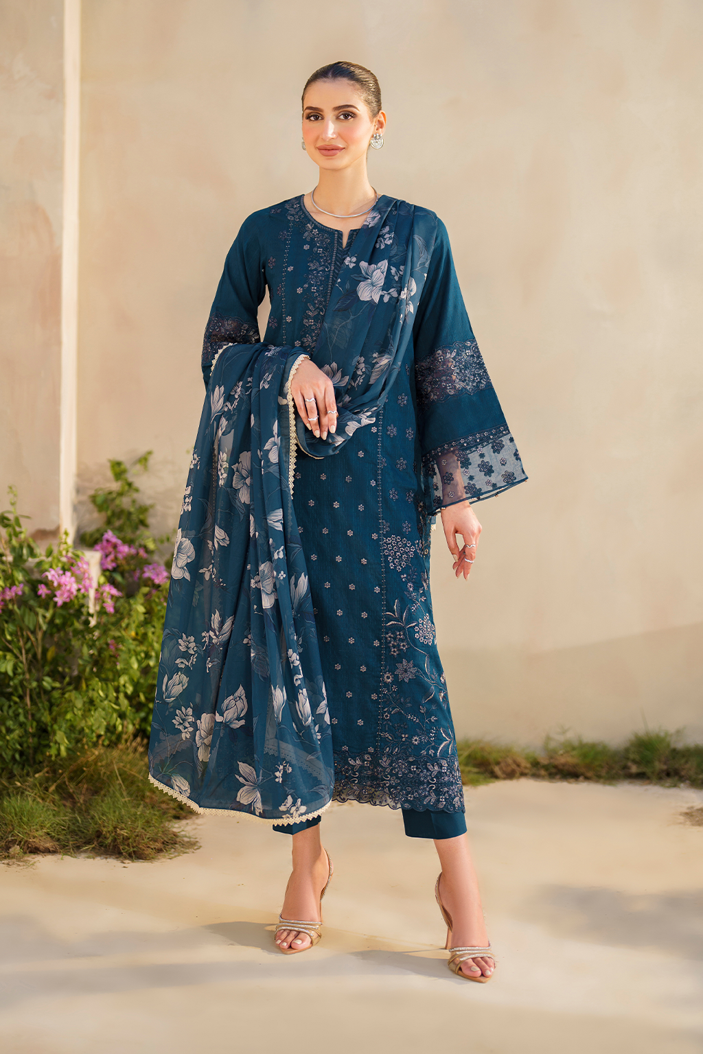 Iznik | Festive lawn 24 | SFL-01