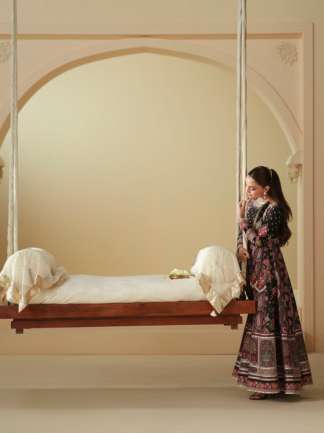 Bin Ilyas | Mashriq Luxury Lawn 26 | D-115-B, image 4