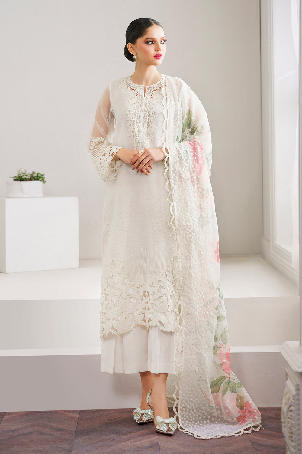 Baroque | Formals Collection | EMBROIDERED ORGANZA UF-526-1