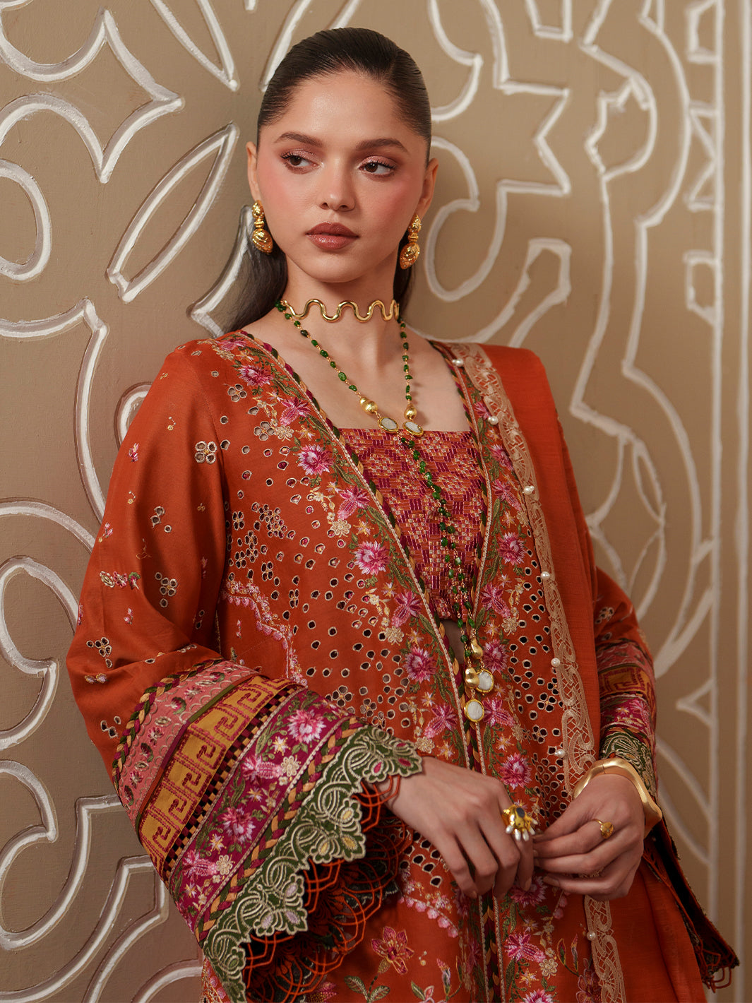 Bin Ilyas | Mashriq Luxury Lawn 26 | D-116-A, image 3