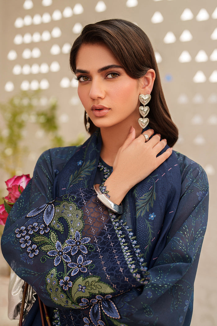 Baroque | Luxury Pret Summer | UF-4404, image 3