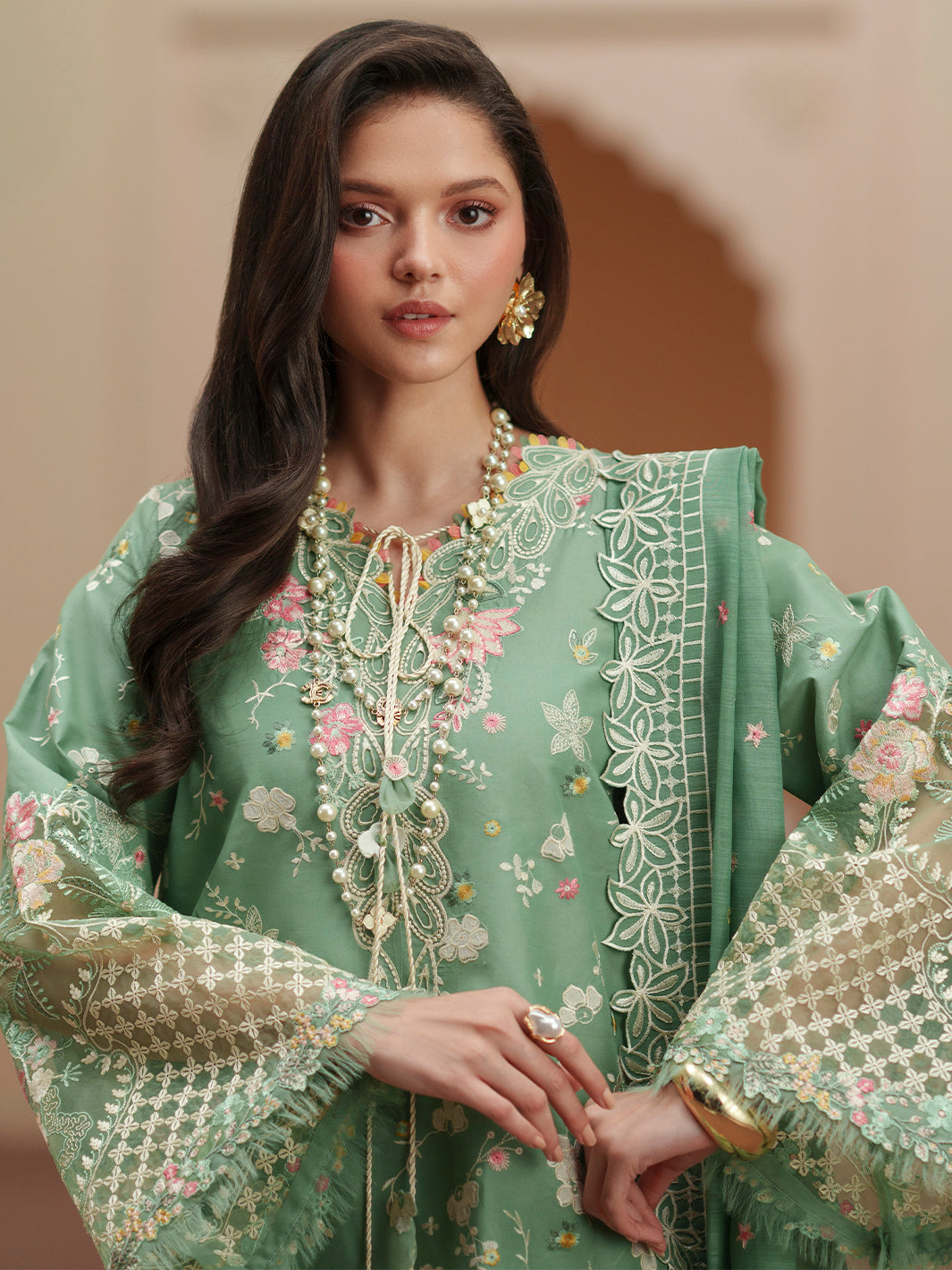 Bin Ilyas | Mashriq Luxury Lawn 26 | D-117-A, image 3