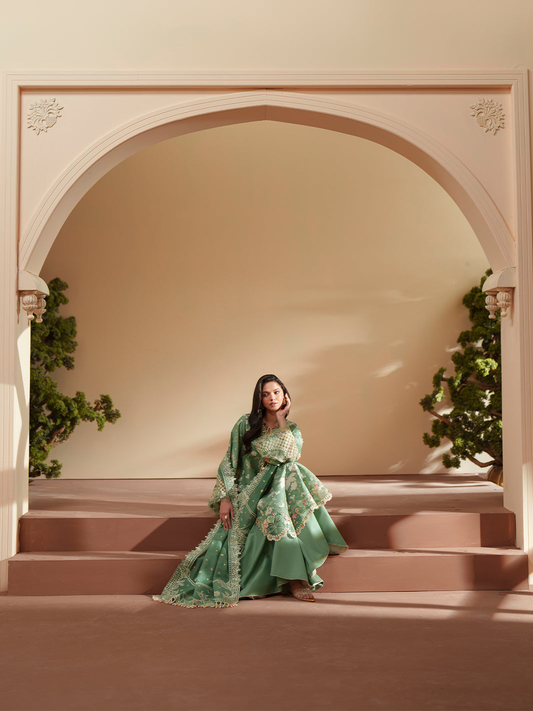 Bin Ilyas | Mashriq Luxury Lawn 26 | D-117-A, image 4