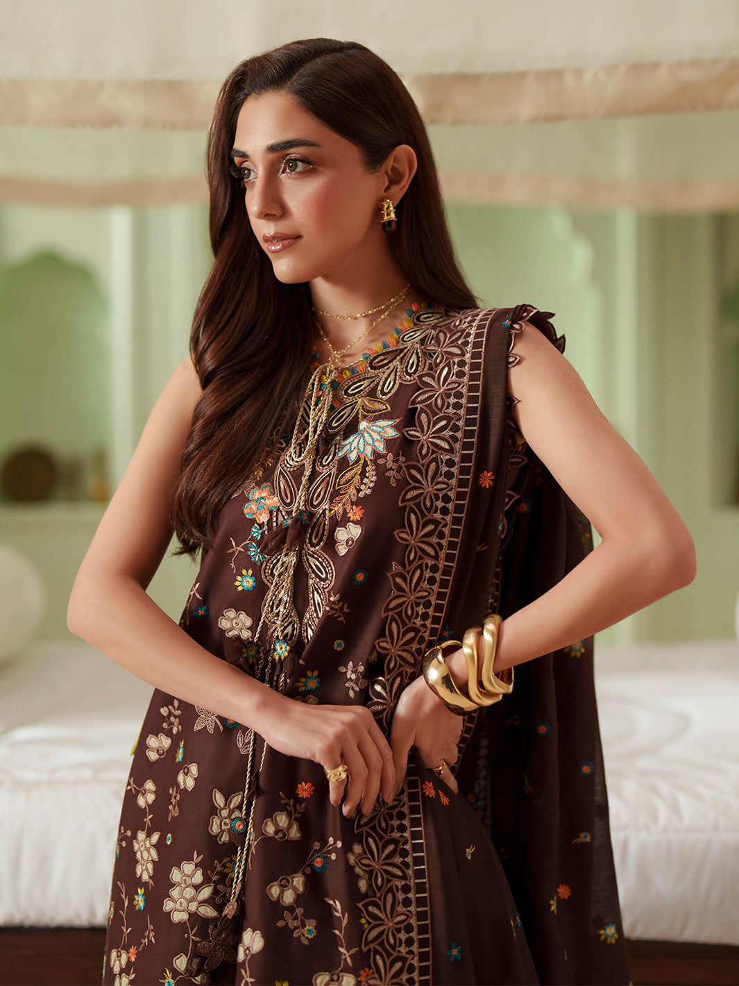 Bin Ilyas | Mashriq Luxury Lawn 26 | D-117-B, image 6