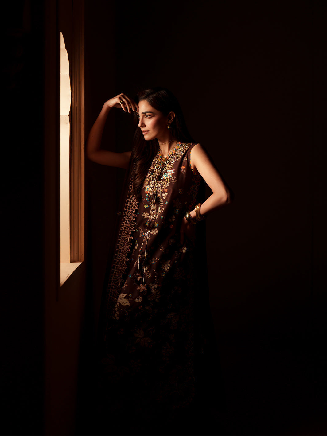 Bin Ilyas | Mashriq Luxury Lawn 26 | D-117-B, image 4