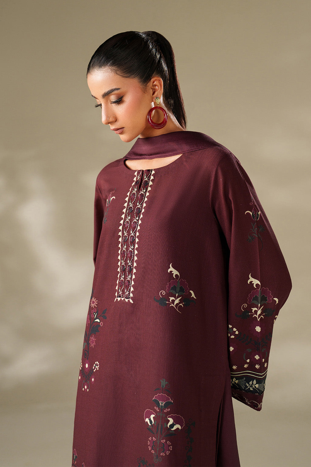 Iznik | Winter Chapter 25 | UE-570 Printed Khaddar, image 6