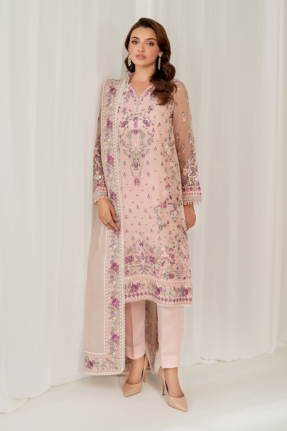 Baroque | Formal Collection | UF-4052, image 3