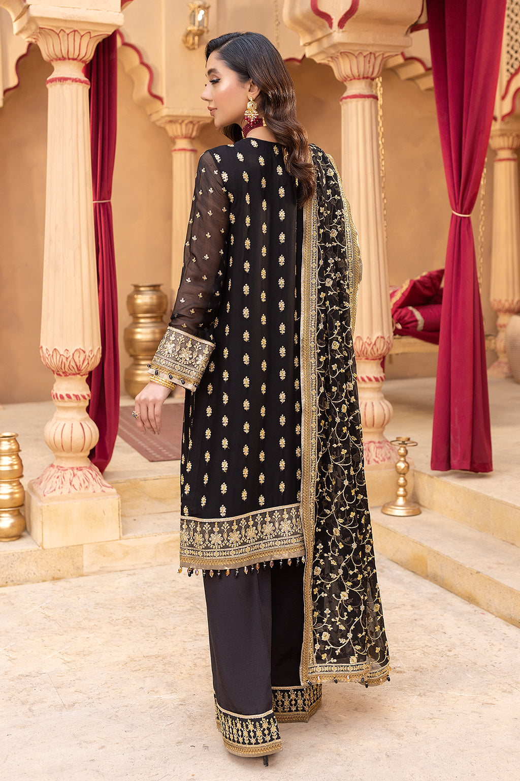 Neeshay | Dastgah Festive Formals | LEILA by Neeshay - House of Maryam