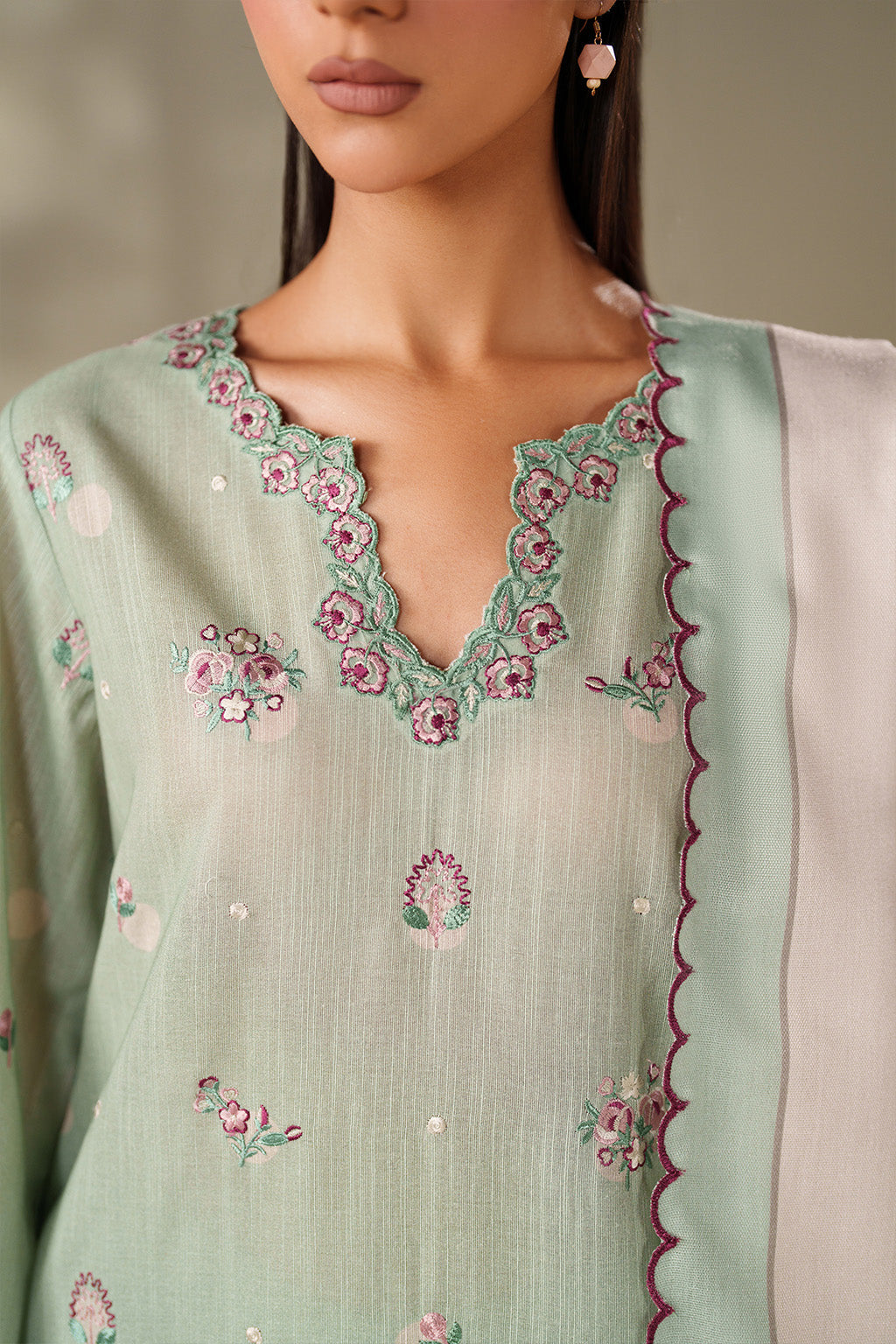 Iznik | Winter Chapter 25 | UE-563 Printed Khaddar, image 6
