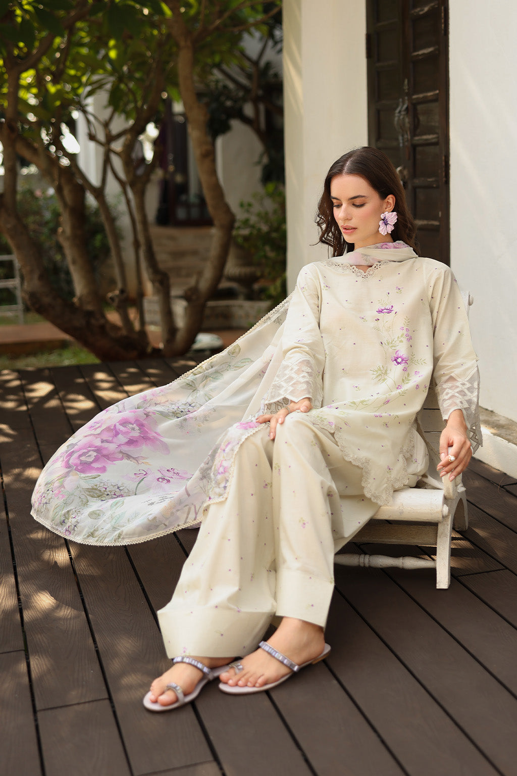 Iznik | lawn 26 | UE-498, image 4