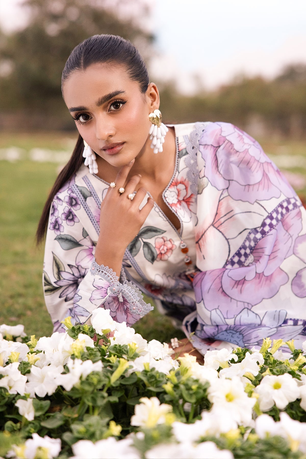 Alizeh | Sheen Lawn Prints 24 | TUBEROSE