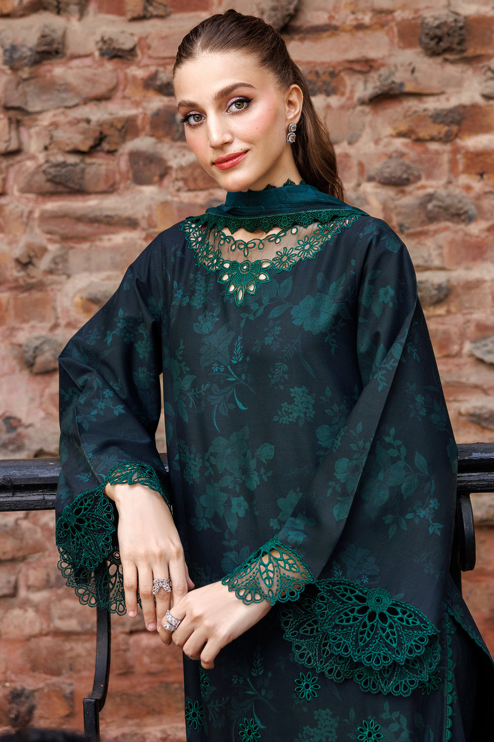 Farasha | Printed Essentials | Periveil -  Farasha Ladies Clothes - Original Designer Dress - House of Maryam
