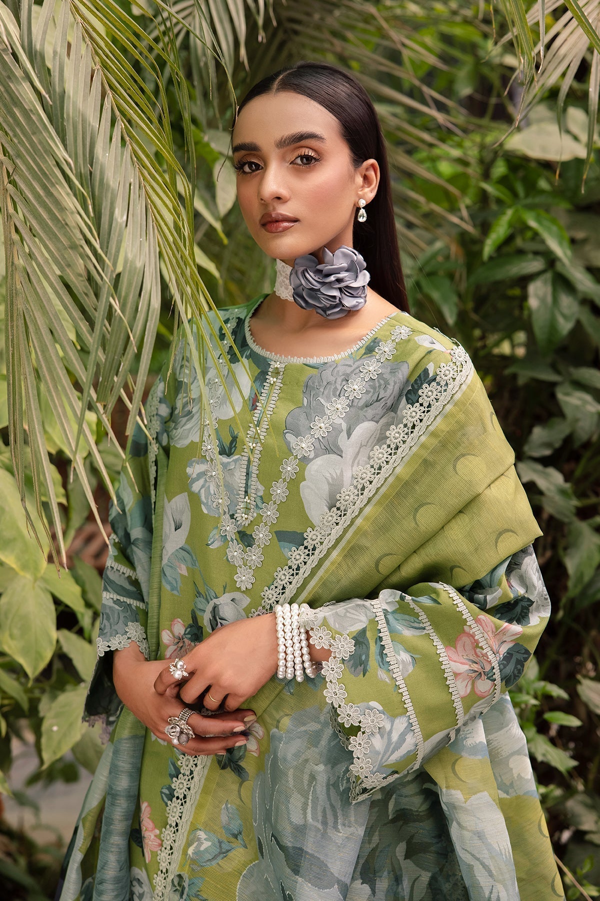 Alizeh | Sheen Lawn Prints 24 | JAZMIN