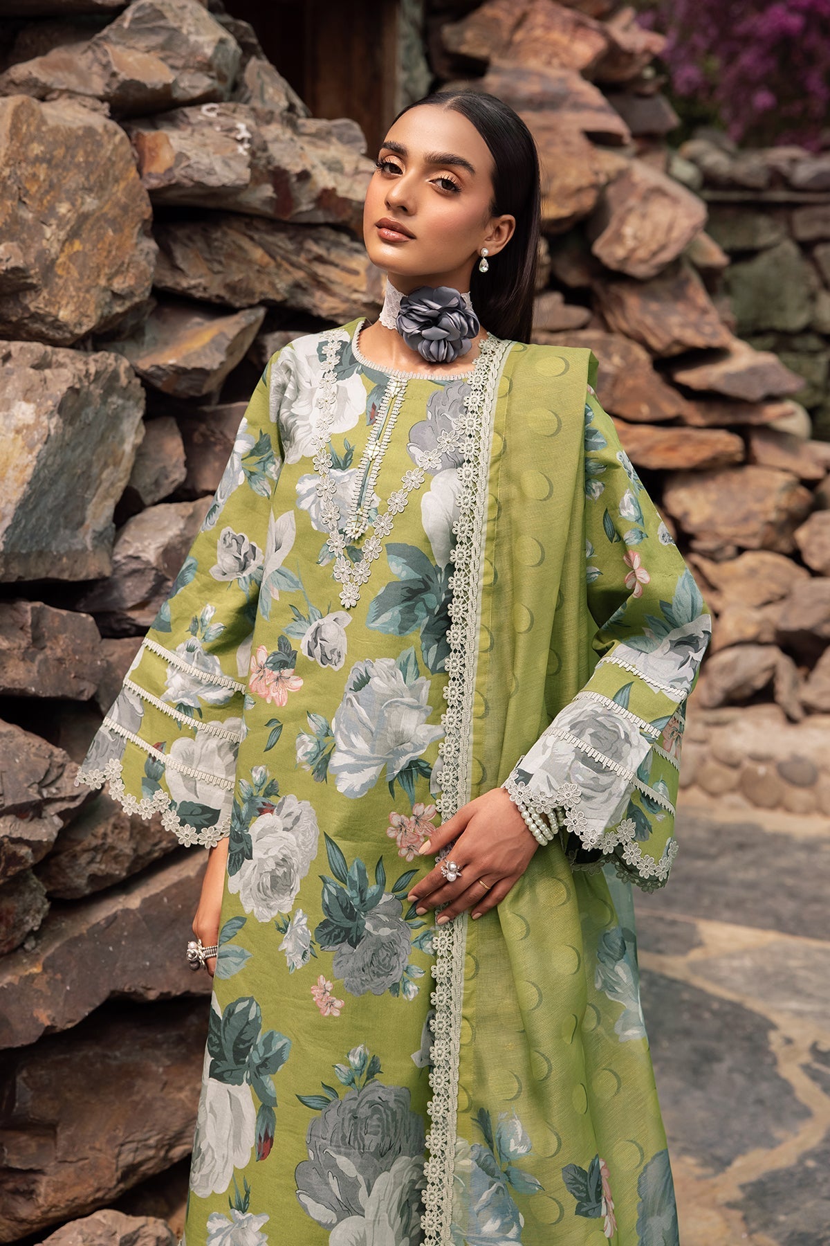 Alizeh | Sheen Lawn Prints 24 | JAZMIN