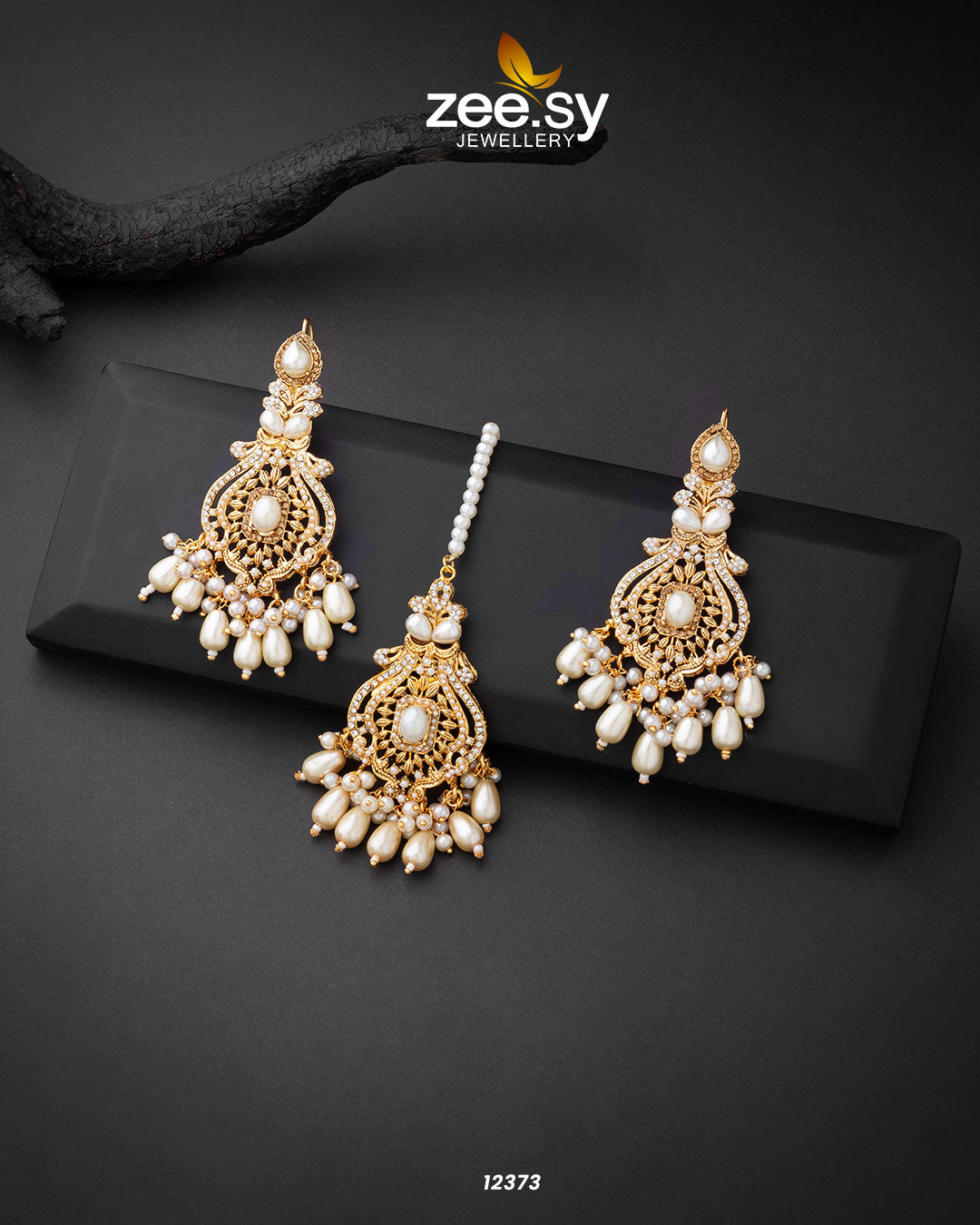 Minal's Earrings -  Zeesy Earrings - Original Designer Dress - House of Maryam
