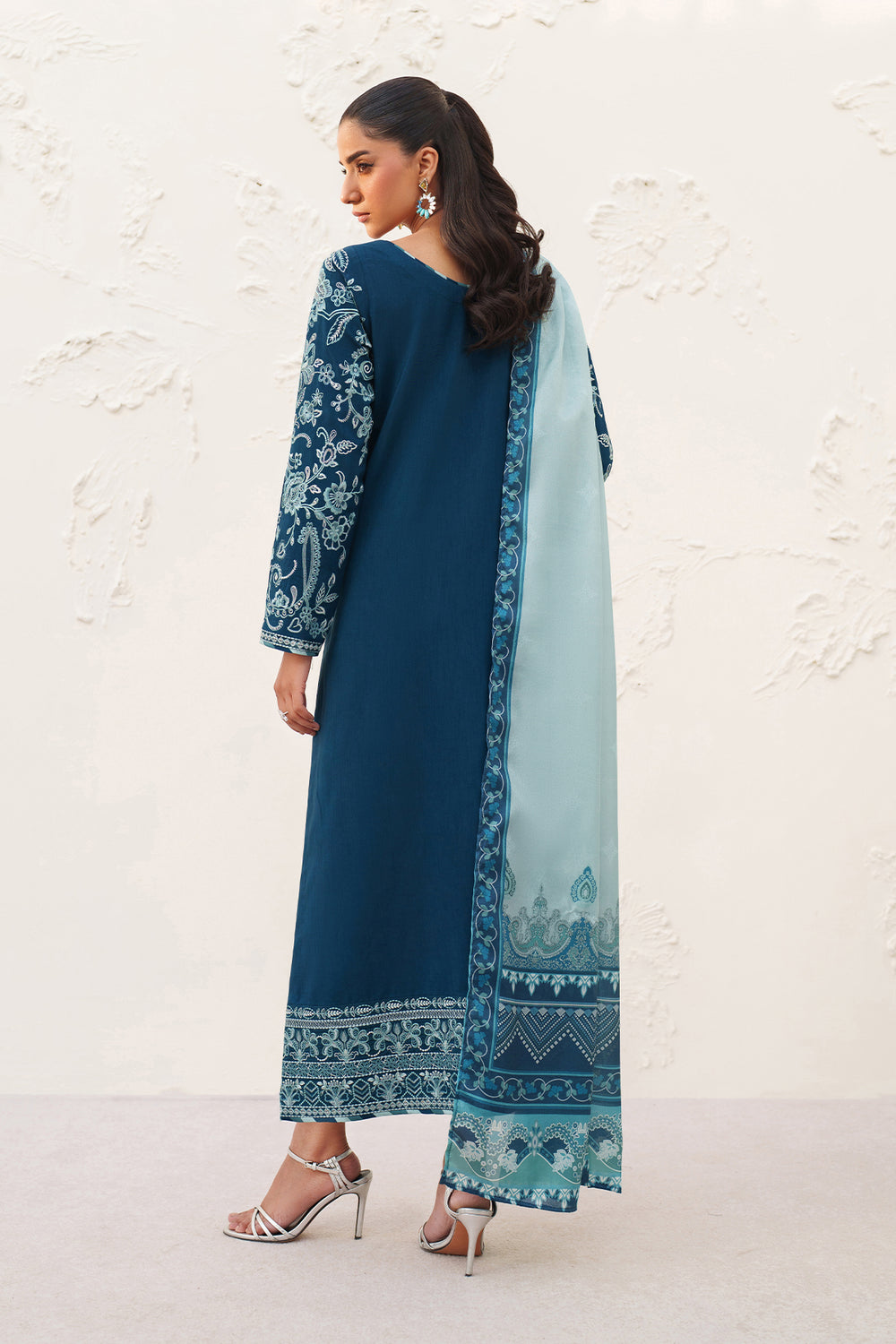 Baroque | Formals Collection | EMBROIDERED RAW SILK UF-4384-2
