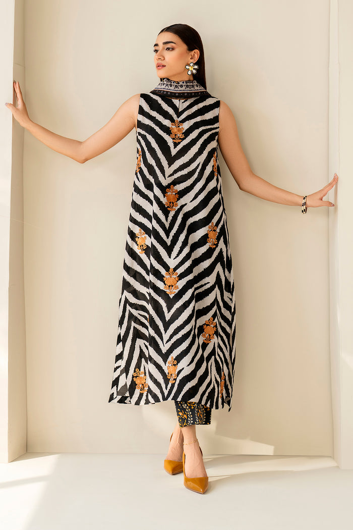 Baroque | Luxury Pret Summer | UF-4206, image 5