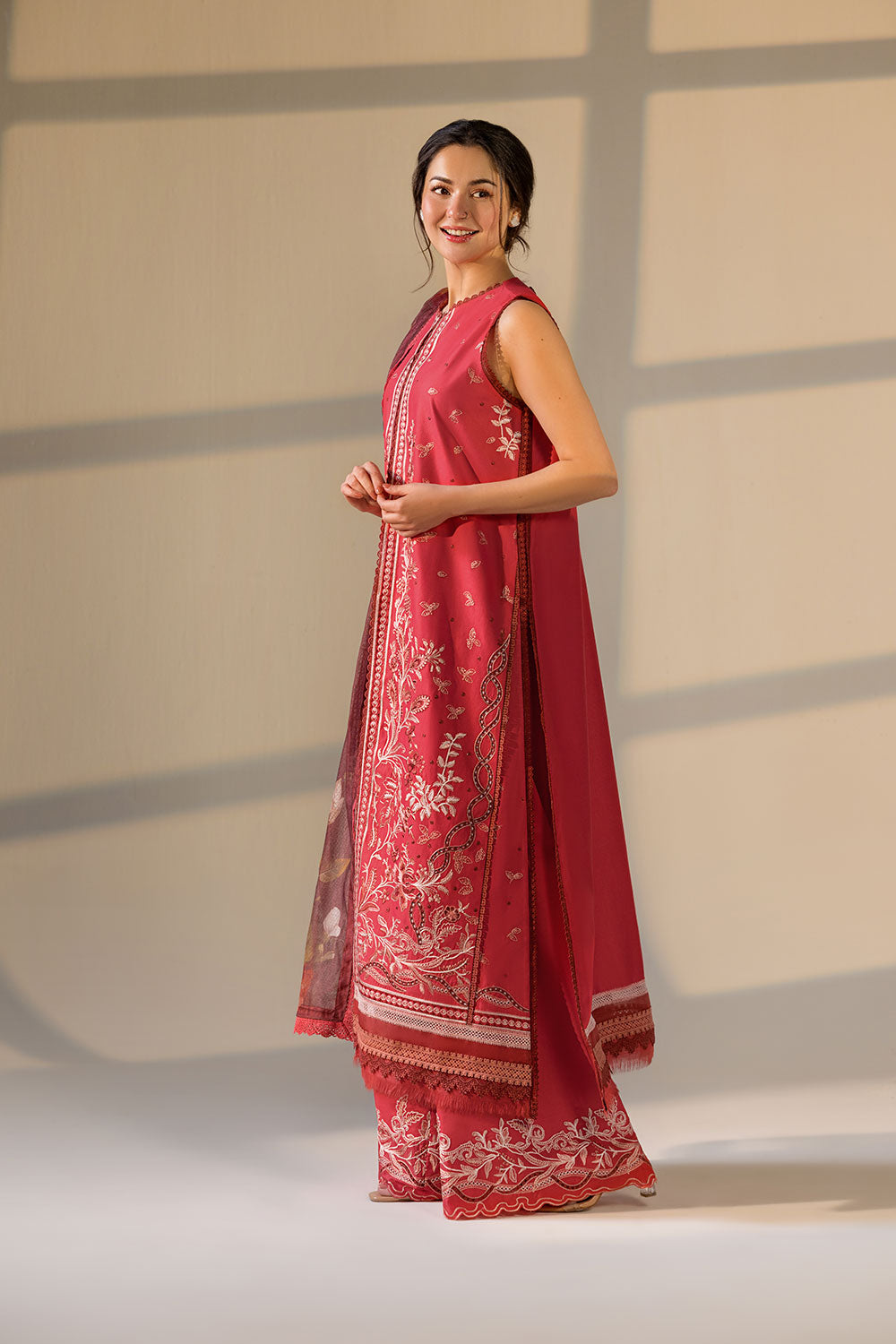 Sobia Nazir | Vital 26 | 12A, image 4