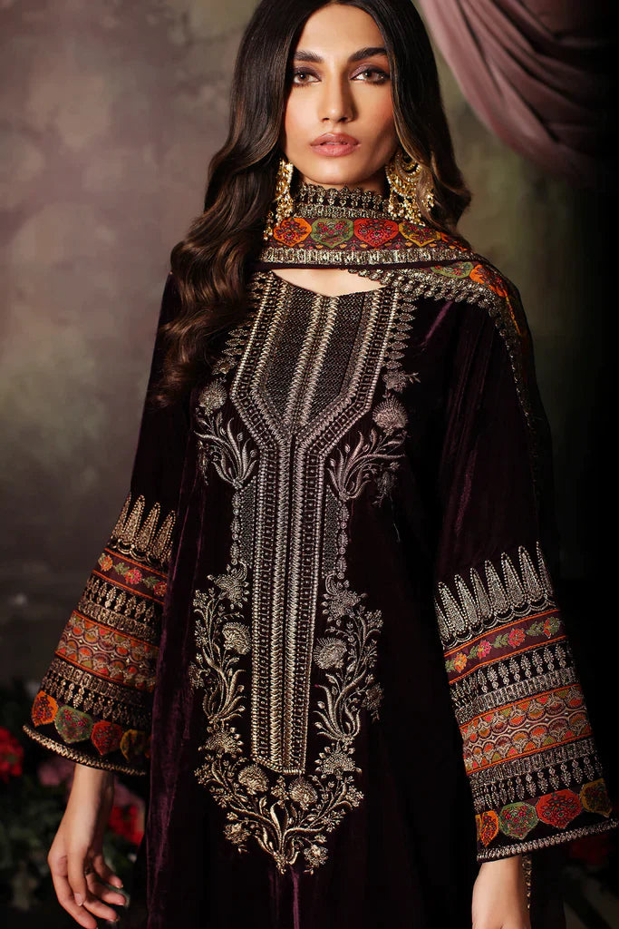 Charizma | Signora Velvet 23 | CVT3-01 by Designer Charizma - House of Maryam - Pakistani Designer Ethnic Wear in {{ shop.shopifyCountryName }}