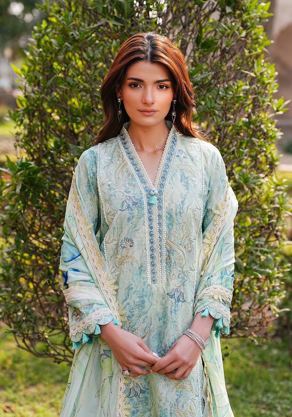 Zarqash | Luxe Lawn 26 | ZQL001-4