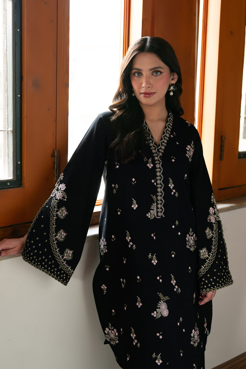 Neeshay | Ready To Wear Winter | RTW-Winter-04, image 6