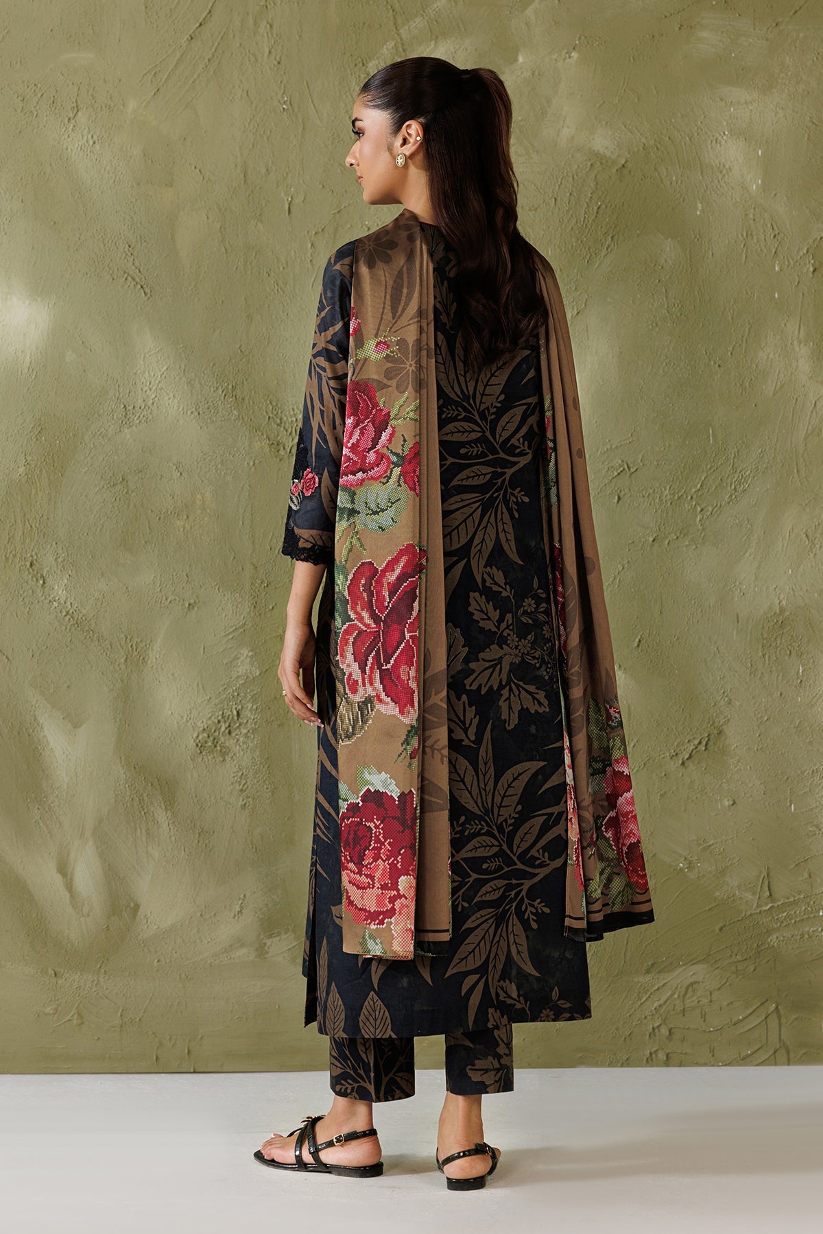 Baroque | Luxury Summer Pret | UF-4506, image 2